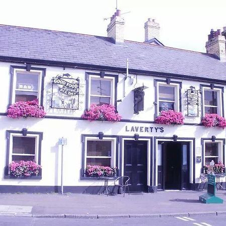 Laverty'S - The Black Bull Inn Randalstown ภายนอก รูปภาพ